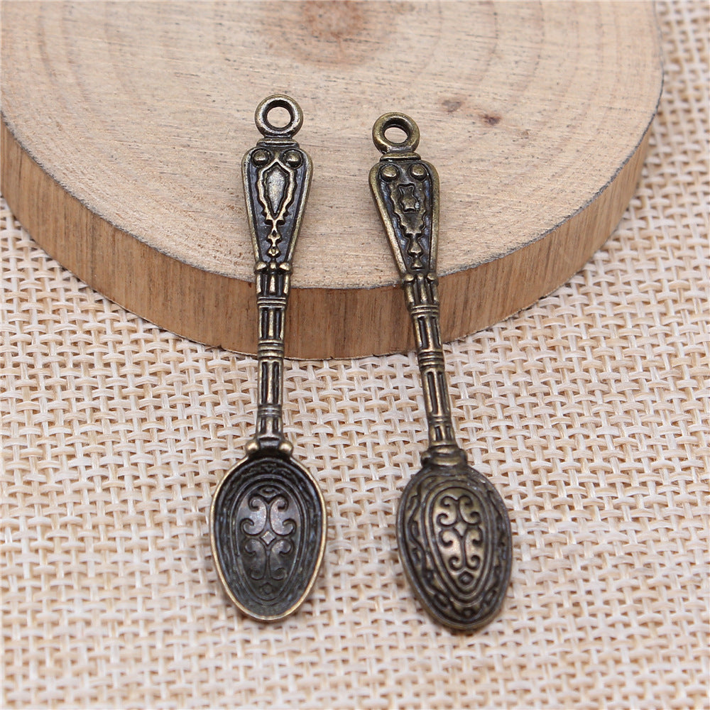 10x49mm 1.8g Antique Silver DIY Zinc Alloy Jewelry Pendant - maagauri.com