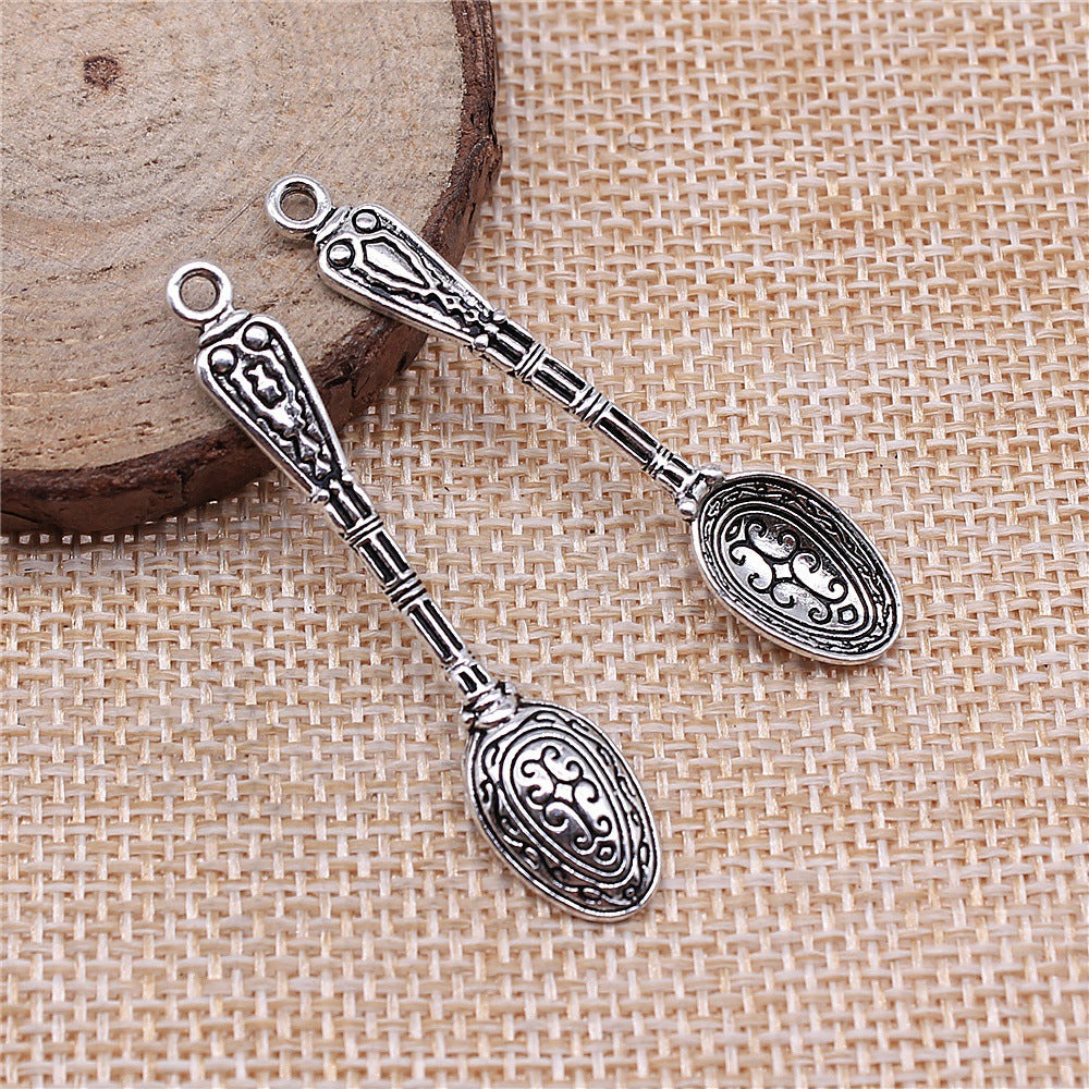 10x49mm 1.8g Antique Silver DIY Zinc Alloy Jewelry Pendant - maagauri.com