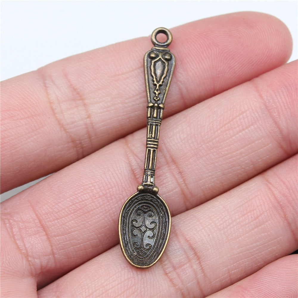 10x49mm 1.8g Antique Silver DIY Zinc Alloy Jewelry Pendant - maagauri.com